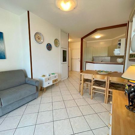 Bright Apartment With Pool Porto Santa Margherita di Caorle Ngoại thất bức ảnh